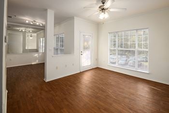 Mirrored accent walls